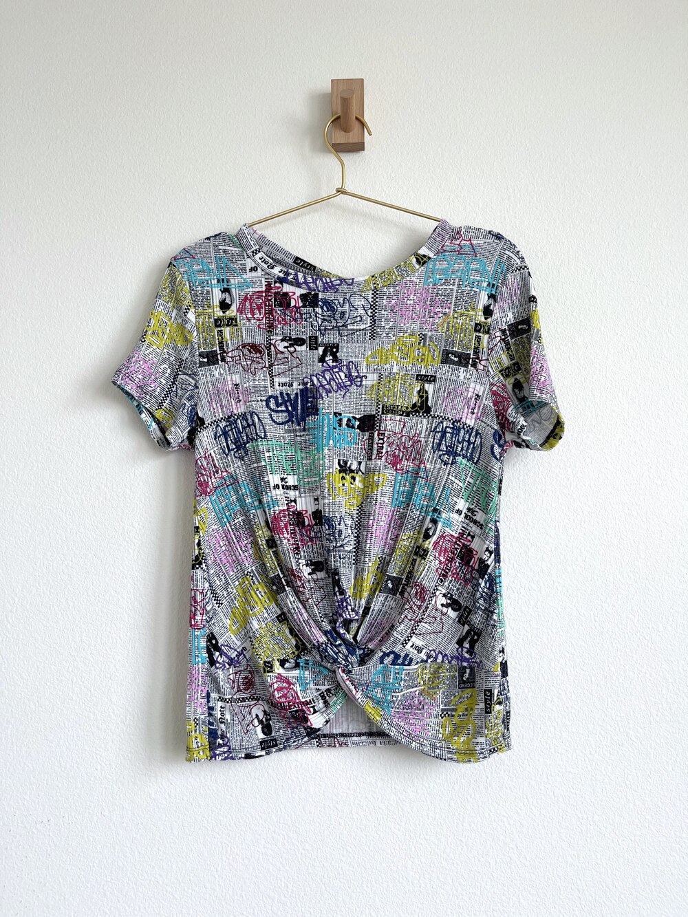 Retro Graffiti Newsprint Twist Front Ribbed T-Shirt - Neon Graphic - Size M